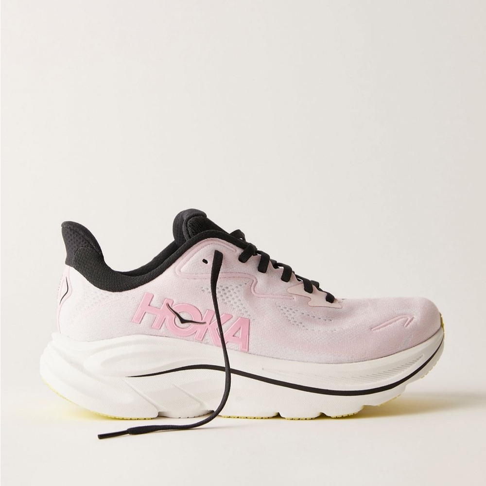 Hoka Clifton 10 Sneakers